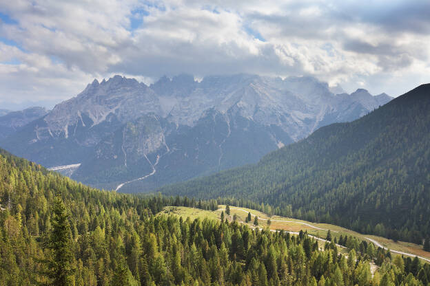 Blick in das Höhlensteintal zur Cristallogruppe