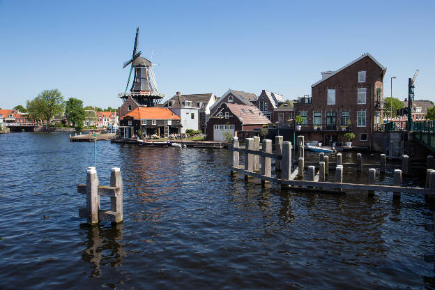 Molen de Adriaan in Haarlem