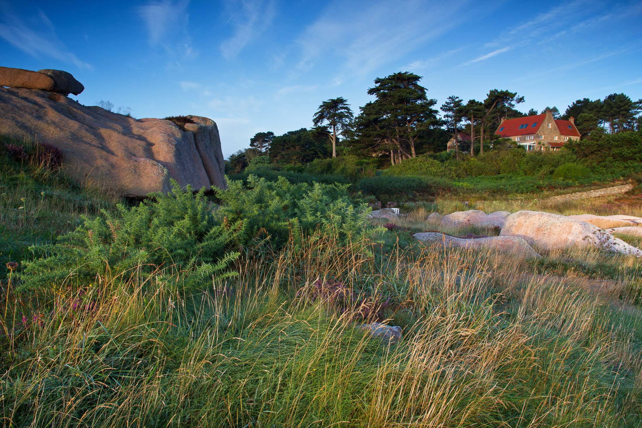 Einsames Haus bei Trégastel