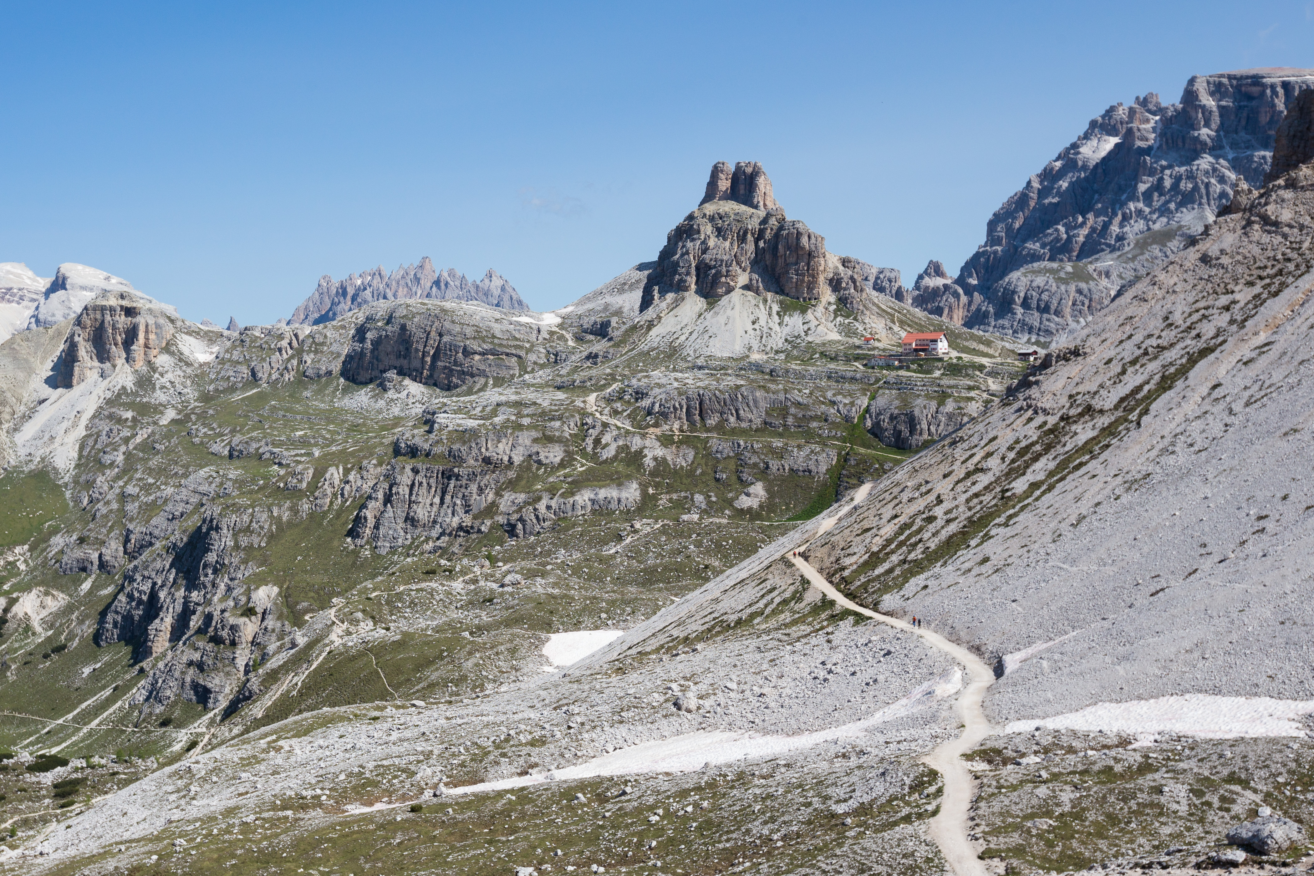 Wanderweg zur Dreizinnenhütte